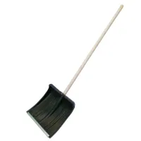 Лопата снеговая пластиковая "Канада Премиум", 50*40см, с планкой, с деревянным черенком, 120см