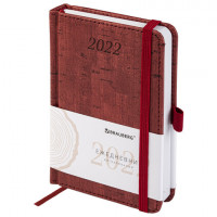 Ежедневник датированный 2022 МАЛЫЙ ФОРМАТ 100х150 мм А6, BRAUBERG "Wood", под кожу, бордовый, 112930
