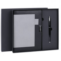 Ежедневник в наборе с ручкой А5 144x210мм BRAUBERG "Style" под кожу, 160 листов, черный, 116860