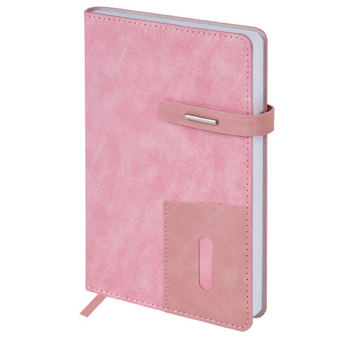 Ежедневник недатированный А5 138х213мм BRAUBERG "Cowboy", под кожу, застежка 160л, розовый, 116199 по низкой цене оптом Ежедневник недатированный А5 138х213мм BRAUBERG "Cowboy", под кожу, застежка 160л, розовый, 116199 по низкой цене оптом